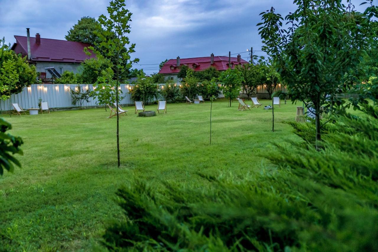 Hotel Heaven Garden Două Mai Exterior foto